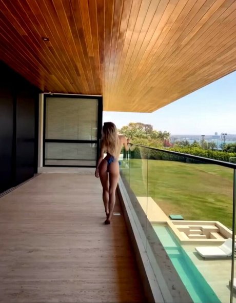 Sarahardel pornstar sex pics