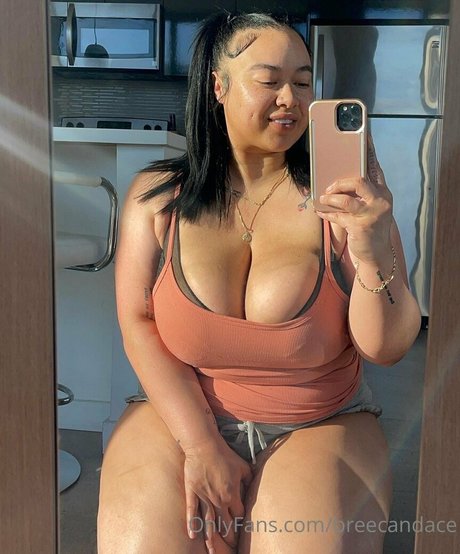 Breecandace art model images