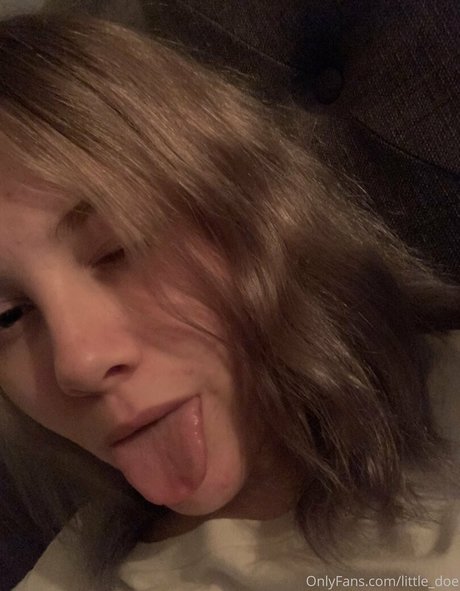 little doe model free picture