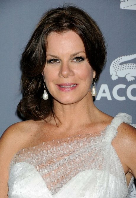 Marcia Gay Harden erotic star photos