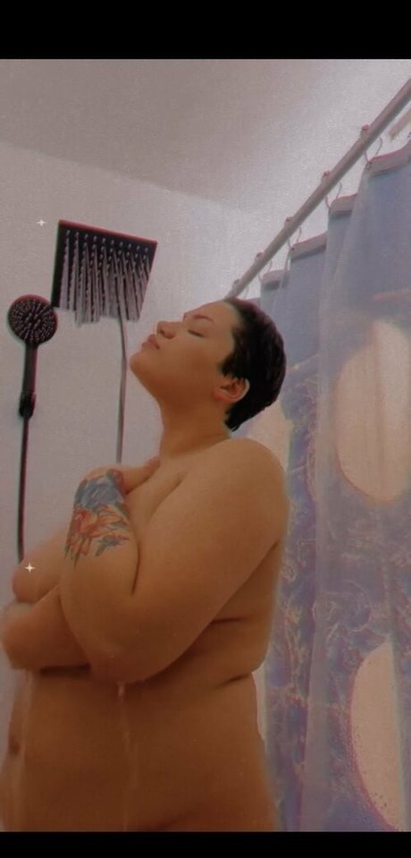 yourlocalewhore free model img