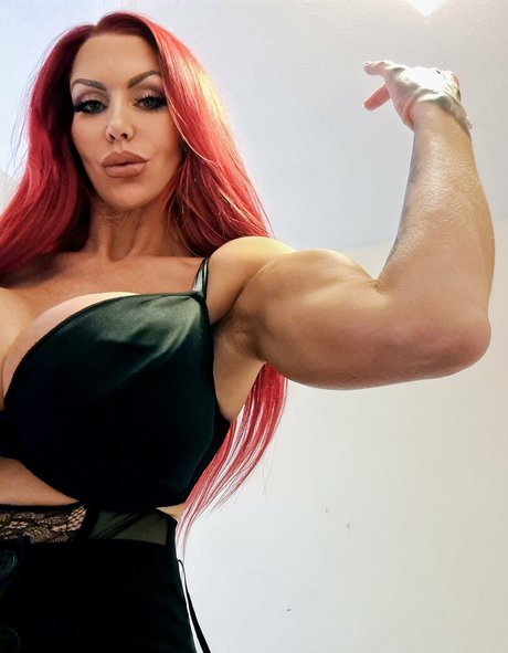 taniaamazon model nudes pictures