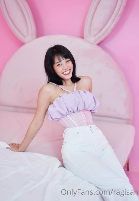 ragisan adult model pics
