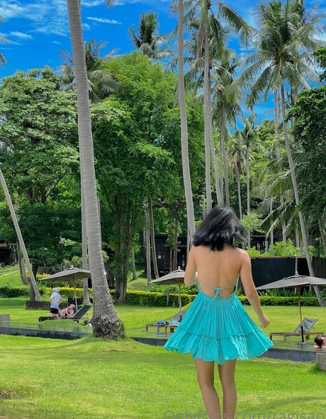 ragisan naked model pictures