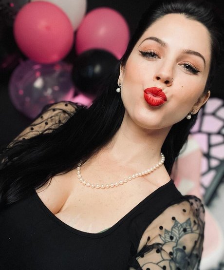 Punkqueenxoxo naked pornstar images