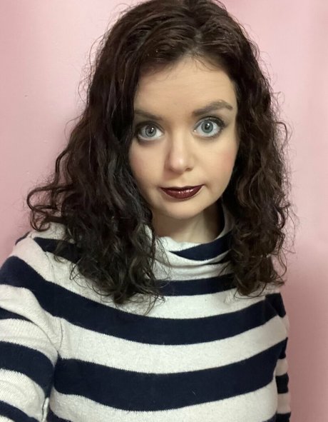 actress onlyfans free photo