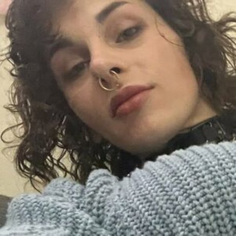 Dahlia Crimson nude actress galleries