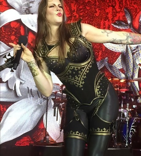 Floor Jansen art star pictures