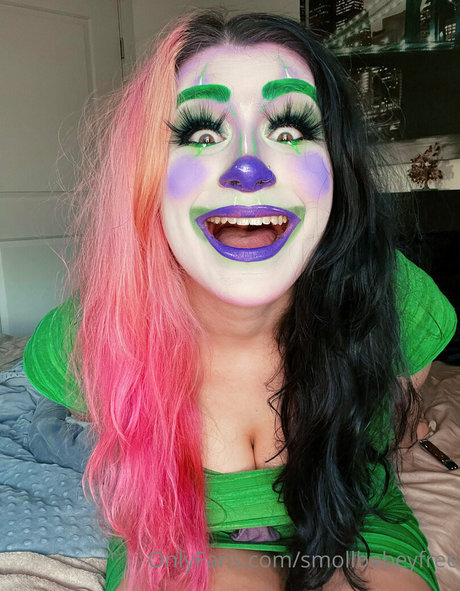 smollbabeyfree nude star picture