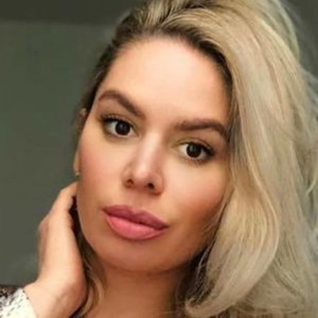 Vanja Rasova actress photo