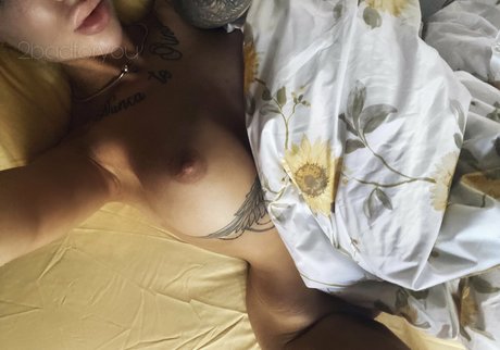 toobadforyou exclusive star pictures