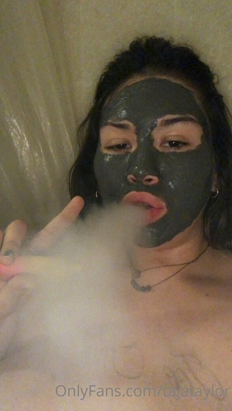 tajataylor star nudes img