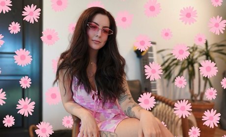 Bnans model sexy gallery