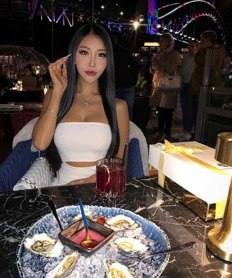 Stephanie Choi pornstar beautiful pictures