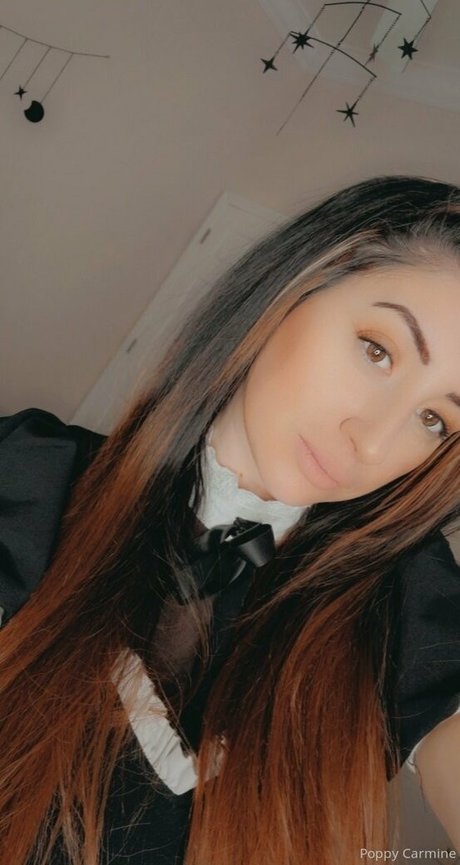 poppycarminexxx pornstar hot photos