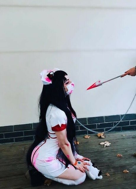 Dragon Cosplays nice actress pictures