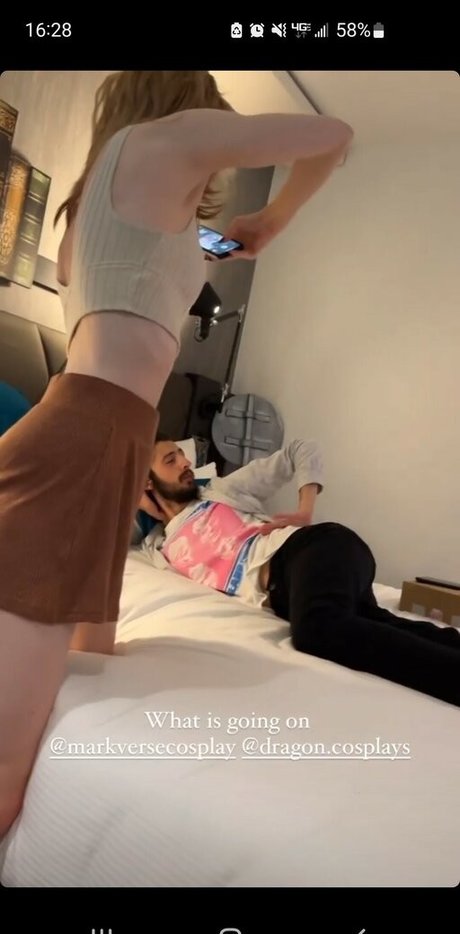 Dragon Cosplays nude pornstar pics