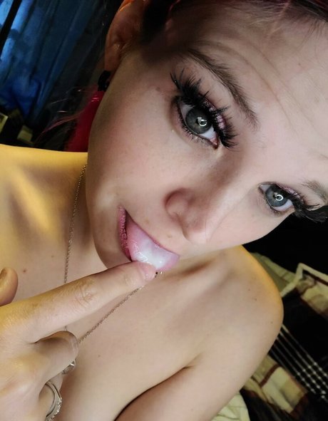 Charlene Mack model pornographic images