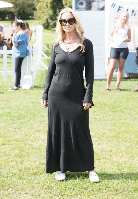 Meg Matthews sexy star photos