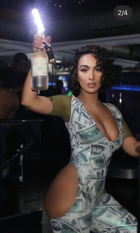 Omaima Benamre pornstar erotic image