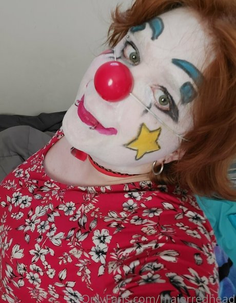 majorredhead star hot picture