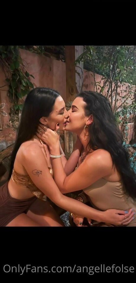 Angellefolse model perfect picture