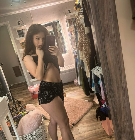 Autumn Summers high quality model pics