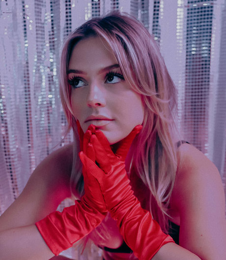 moreofmorgz star erotic pictures