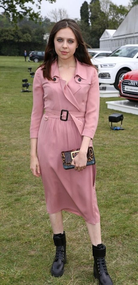 Bel Powley pornstar xxx pictures