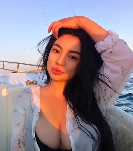 Asa Lochka xxx pornstar pic