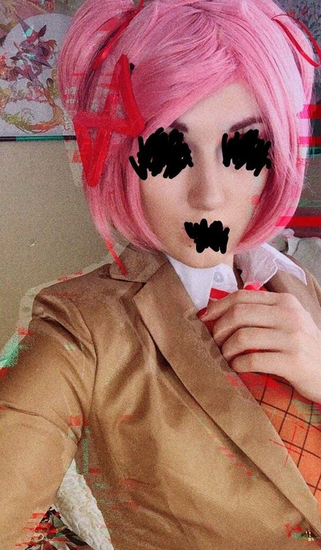 omankovivi model beautiful photo