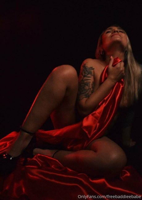 freebaddieebabe exclusive pornstar pictures