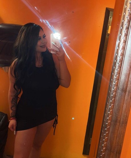 Carolina Corrales model erotic image