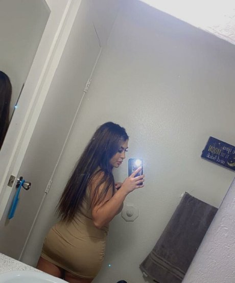 Carolina Corrales nude actress pics