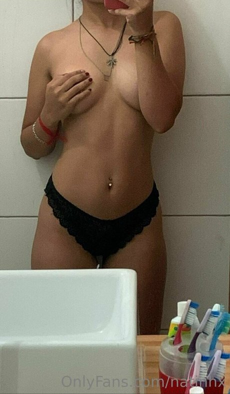 natinhx star nude gallery