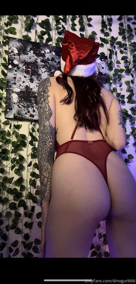 hooters onlyfans free nude photos