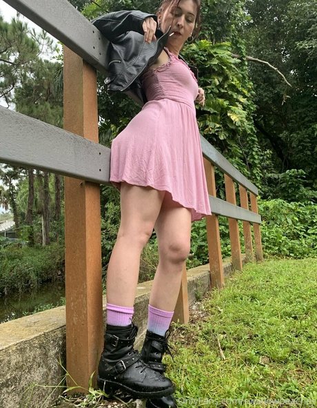 swallowpeaches pornstar hd pic