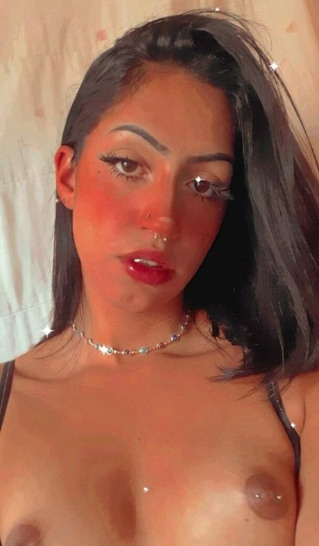 Luna Guedes exclusive model galleries