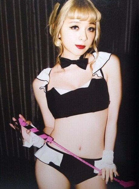 Mizuhashi Mai erotic model images