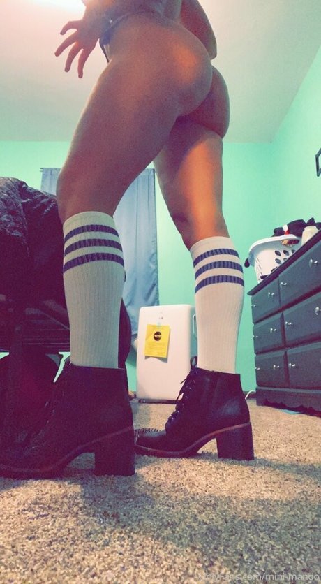 mini mando model top pictures