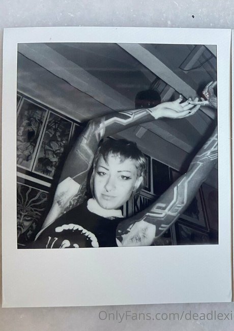 deadlexi model pornographic pics