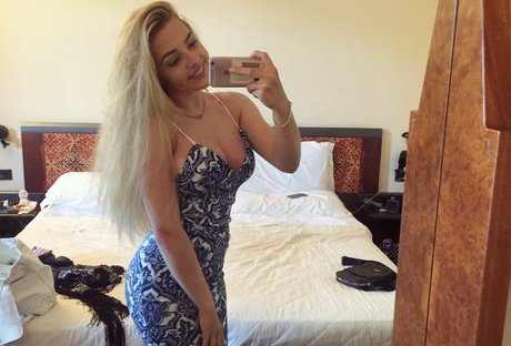 Chloe Ilsley sex star picture