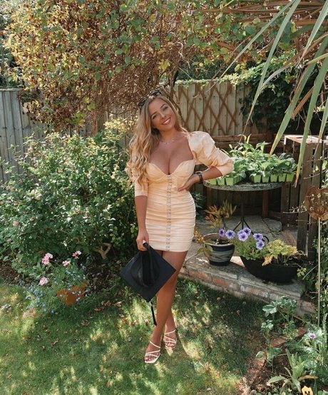 Chloe Ilsley star pretty archive