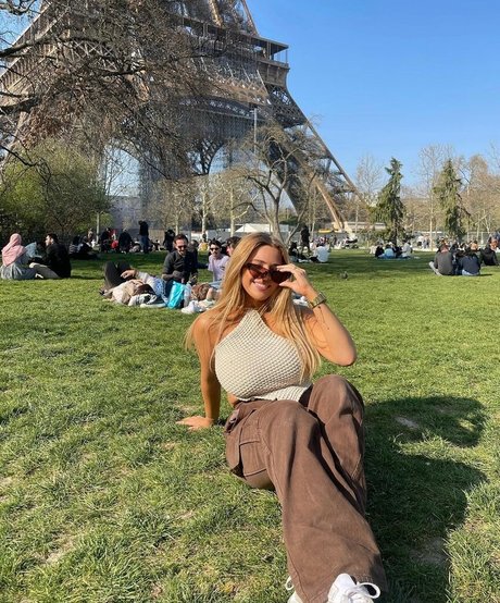 Chloe Ilsley adult actress pictures