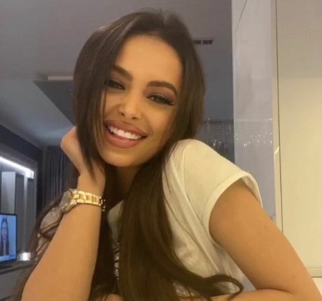 Maya Bulgarien pornstar pretty pictures