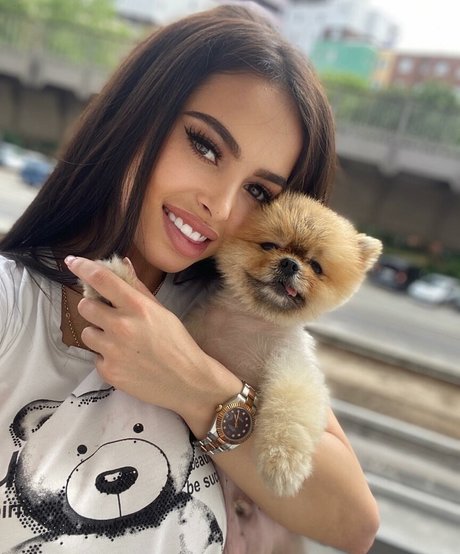 Maya Bulgarien model naked pictures