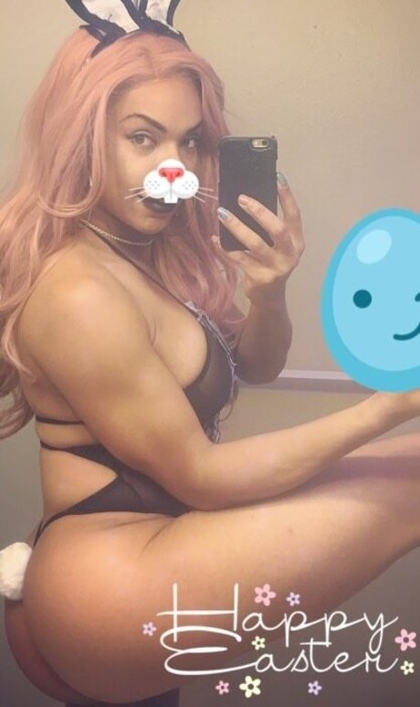 sashastrokes naked star gallery