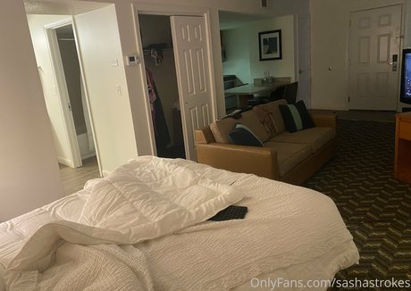 sashastrokes star nice pics