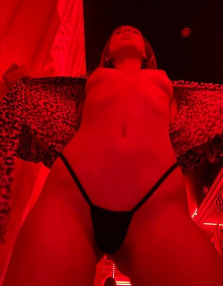 kate lina sexy actress pic