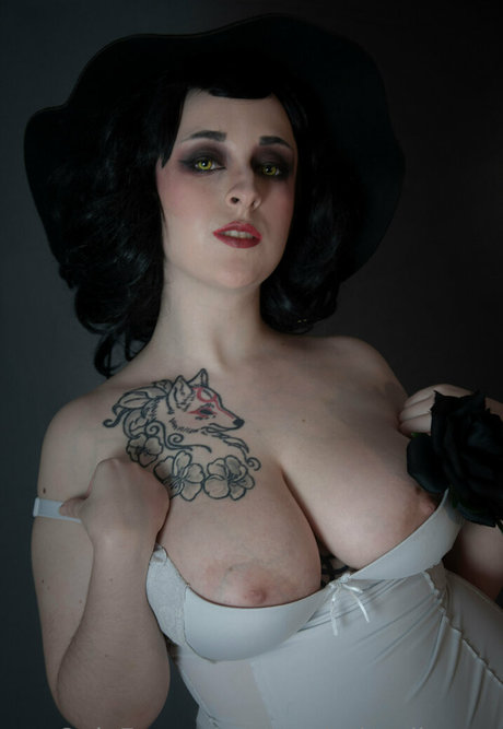 wonderlandkueen exclusive pornstar archive